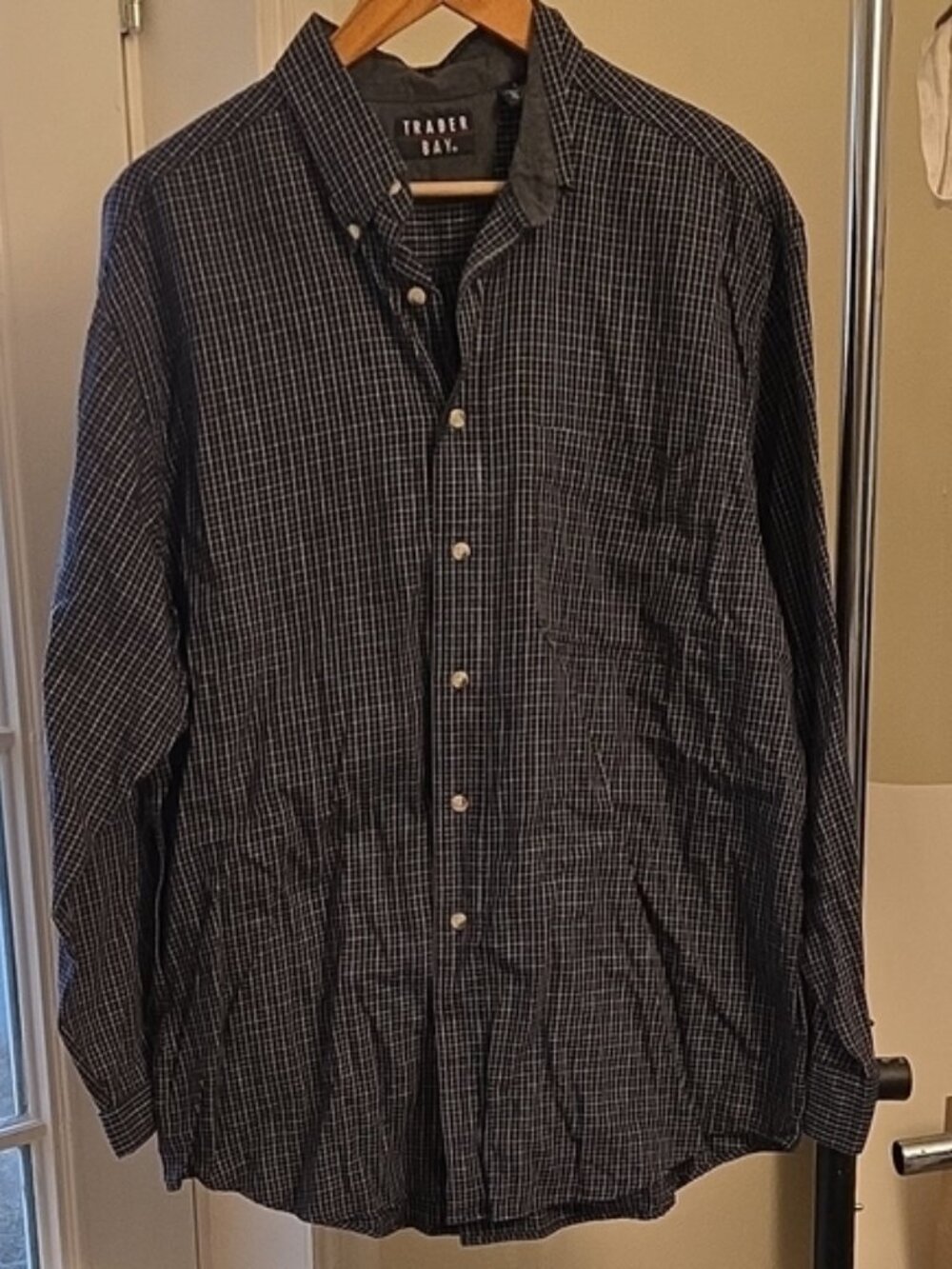 Trader Bay Men's Navy Checkered Button Down Shirt